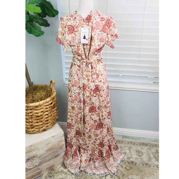 NWT BLUSH PINK AND CREAM FLORAL WRAP MAXI DRESS - Picture 2 of 7